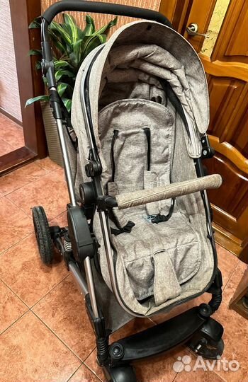 Коляска-трансформер Luxmom 555