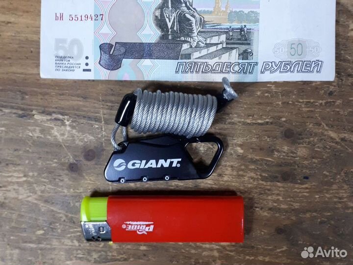 Замок кодовый Giant Surelock Flex Combo Air
