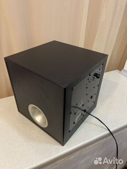 Активный домашний сабвуфер Yamaha