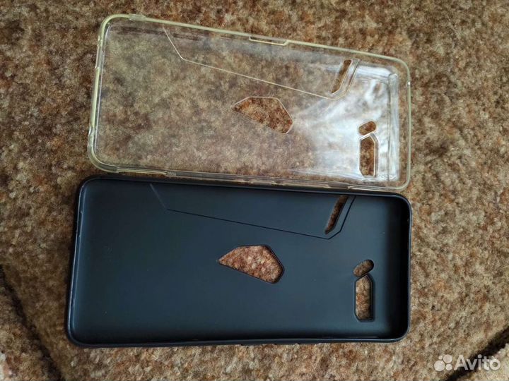 Чехол на ROG Phone 2