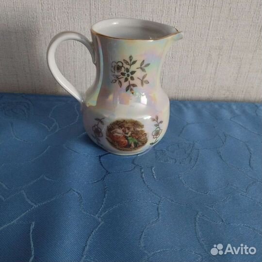 Молочник, сливочник 