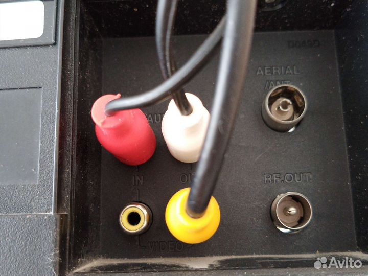 Видеомагнитофон