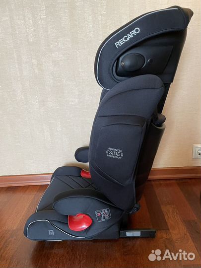 Автокресло Recaro Monza Nova