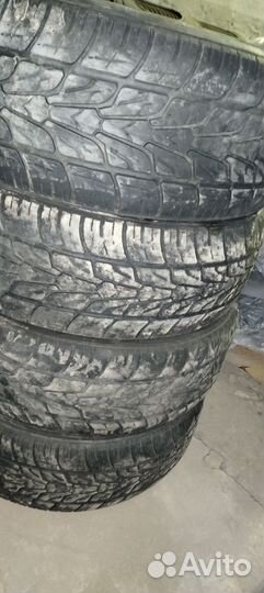 Nexen Roadian HP 215/65 R16