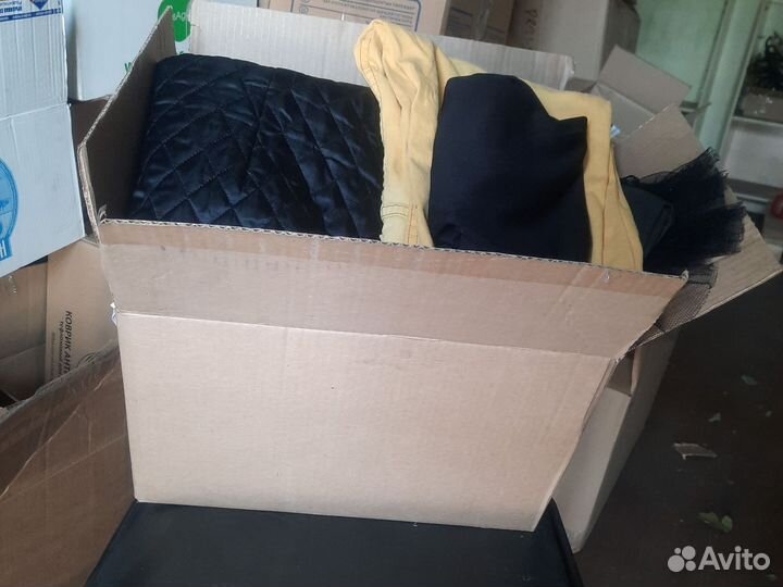 Коробка женских вещей 42 44