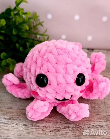 Игрушка вязаная осьминог