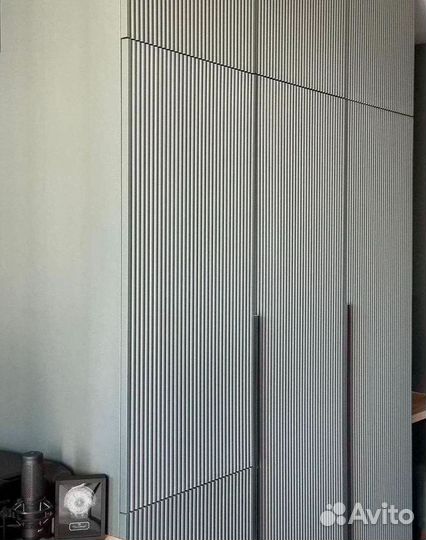 Красивый шкаф