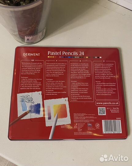 Набор пастельных карандашей Derwent Pastel 24