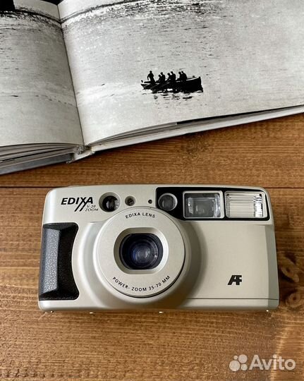 Пленочный фотоаппарат Edixa V20 zoom