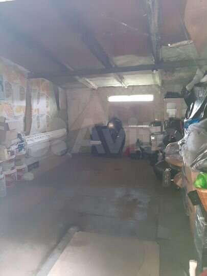 Гараж, > 30 м²