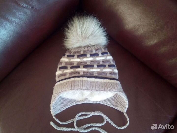 Зимняя детская шапка