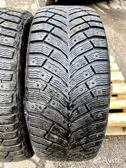 Michelin X-Ice North 4 225/45 R18 95T