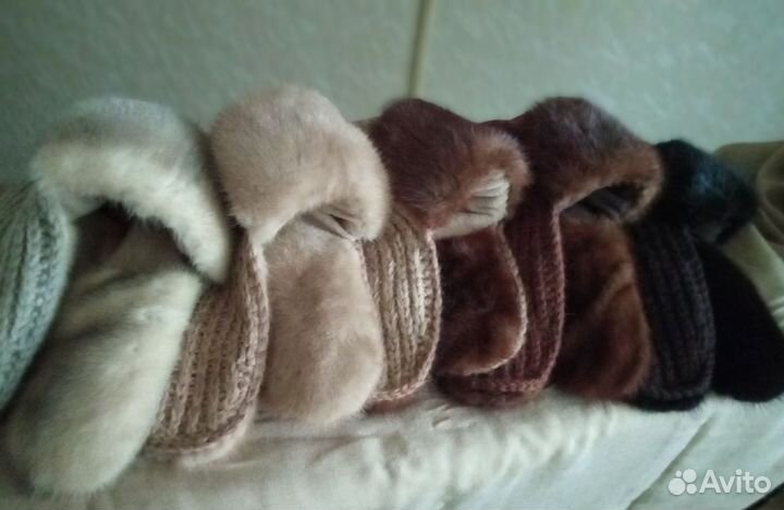 Шапка вязаная с норкой