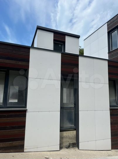 Таунхаус 97 м² на участке 1 сот.