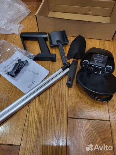 Металлоискатель новый