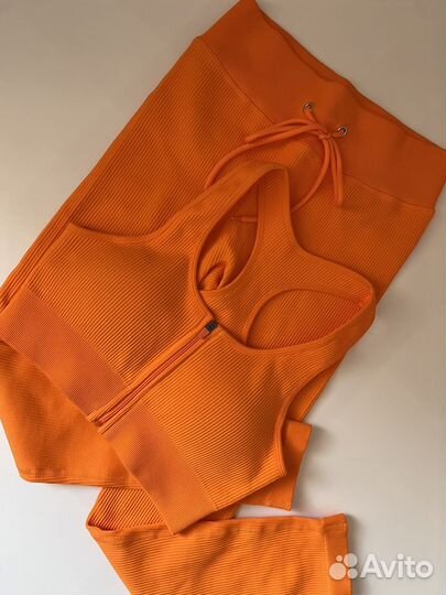 Костюм для фитнеса и йоги