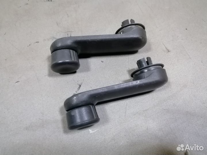 Ручка стеклоподъемника Renault Megane II 2003-2009