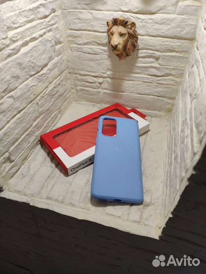 Оригинальный чехол на OnePlus 9