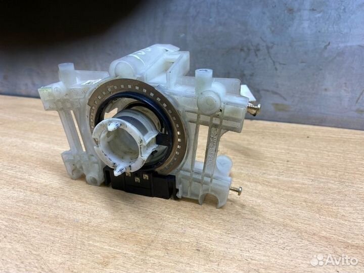 Датчик угла поворота руля Mazda 6 GG LF18 2005