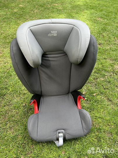 Автомобильное кресло römer