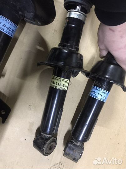 Стойки honda cr-v