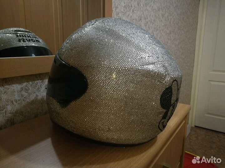 Шлем Shoei полностью из страз
