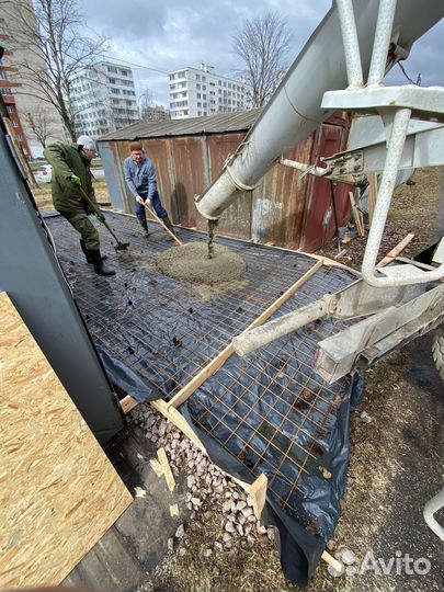 Рабочий на стройку