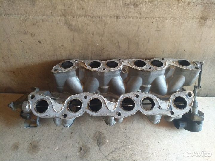 Коллектор впускной Nissan Cefiro A33 с1998-2007г Ц