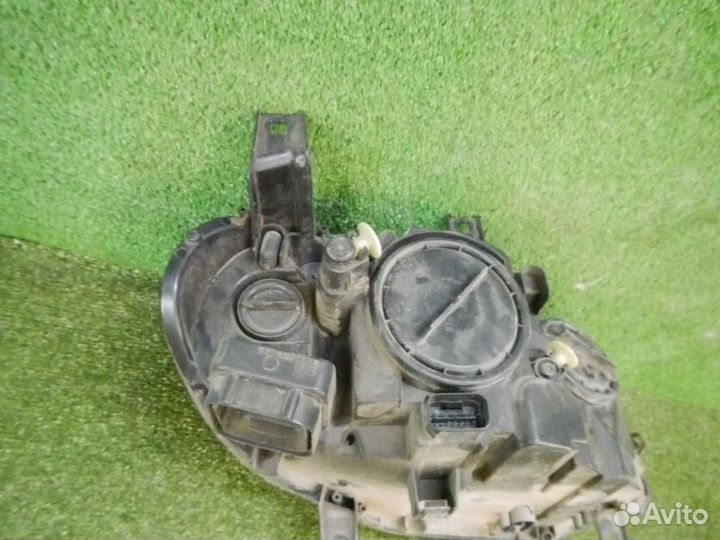 Фара левая BMW X6