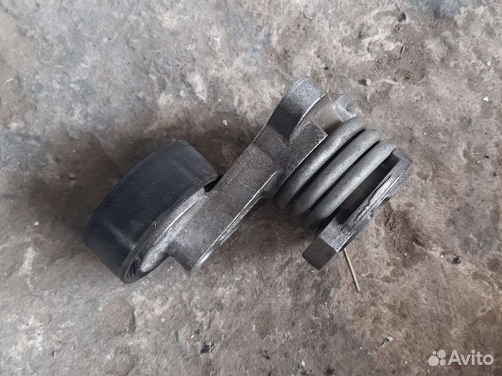 Ролик натяжной BMW N52B30AF