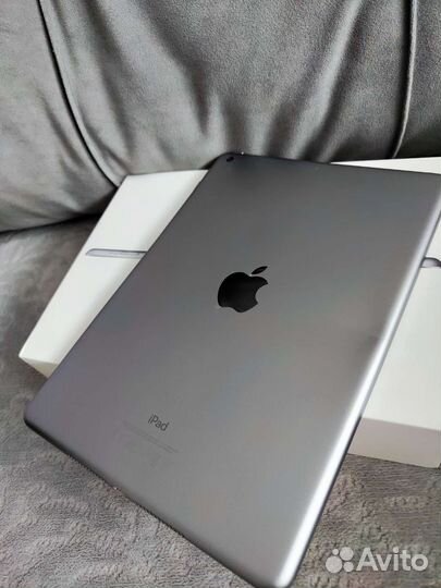 Планшет iPad 5