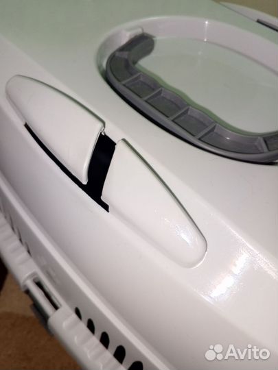 Переноска для животных пластиковая