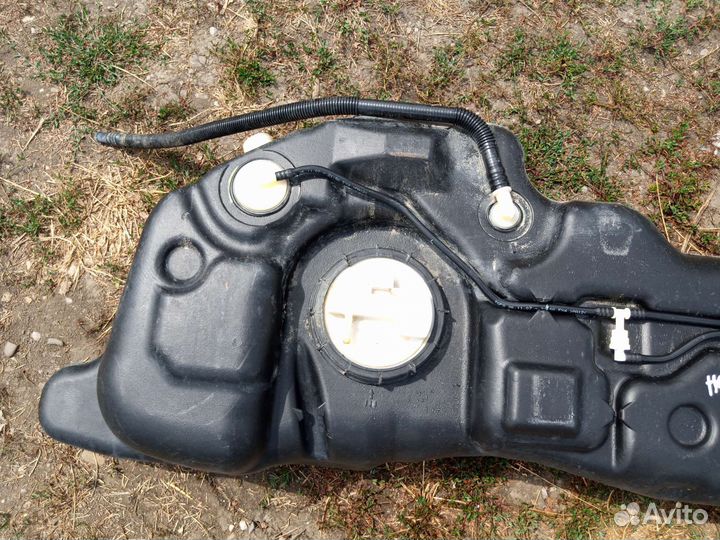Бак топливный nissan note e11 2007