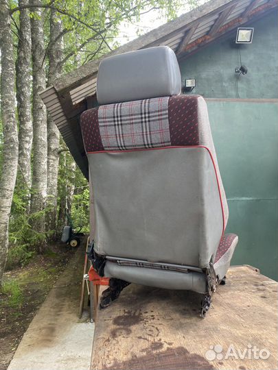 Кресла Recaro водитель-пассажир