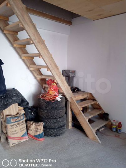 Гараж, > 30 м²