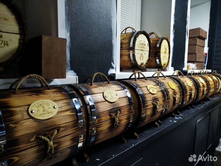 Мини-бар Бочка из дерева ручной работы