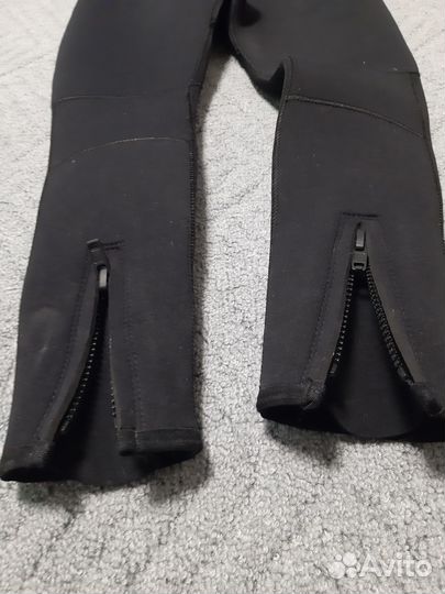 Мокрый гидрокостюм мужской