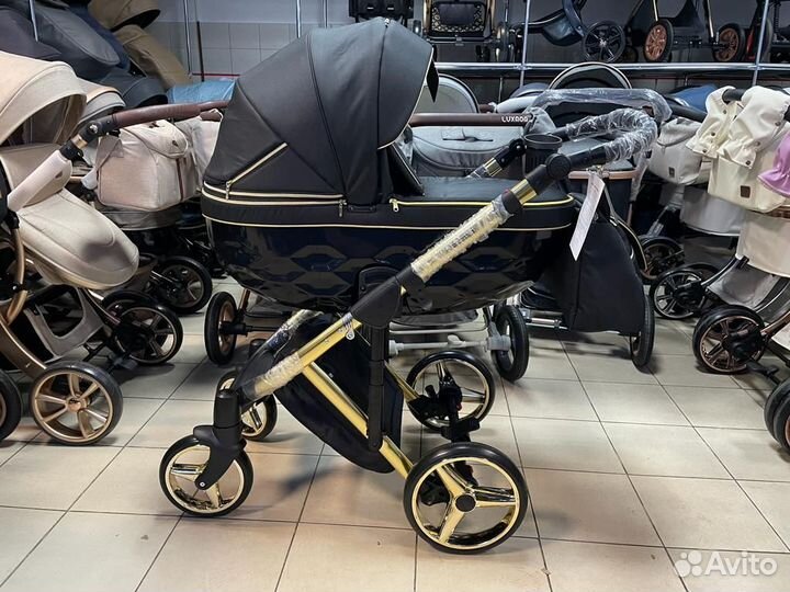 Модульная коляска Adamex Chantal 2 в 1 или 3 в 1
