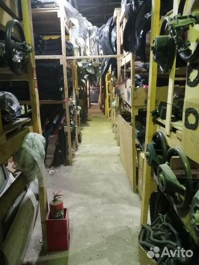 Кронштейн бампера правый Мазда 3 BK хэтчбек