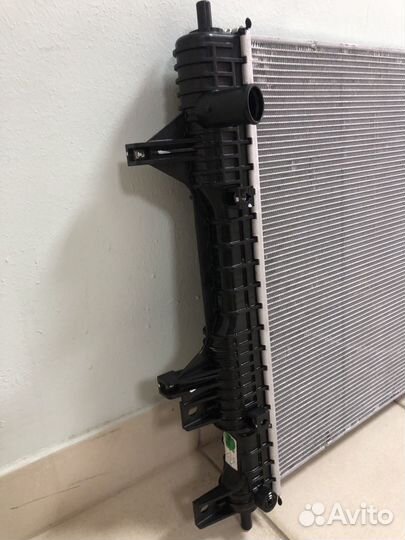 Радиатор охлаждения Chery Tiggo Pro 302001044AA
