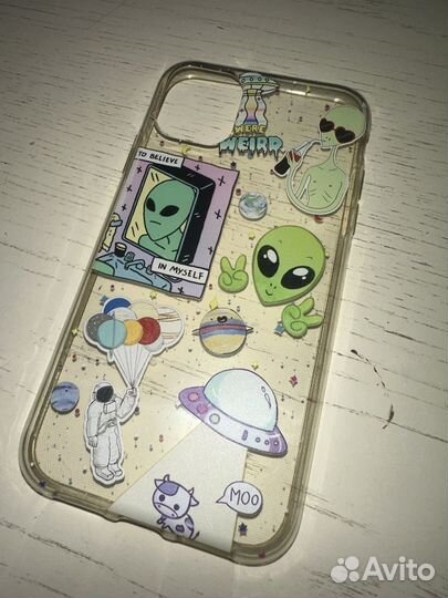 Чехлы на iPhone 11
