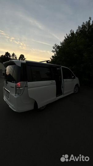 Аренда авто с водителем