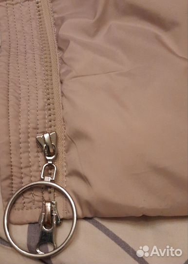 Пуховик новый слоновая кость на девочку 13-15лет