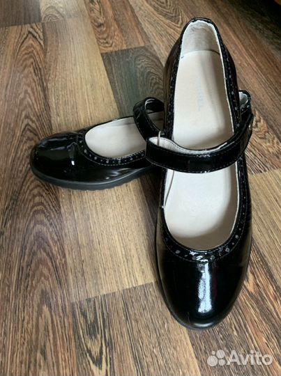 Туфли для девочки 37,5 раз