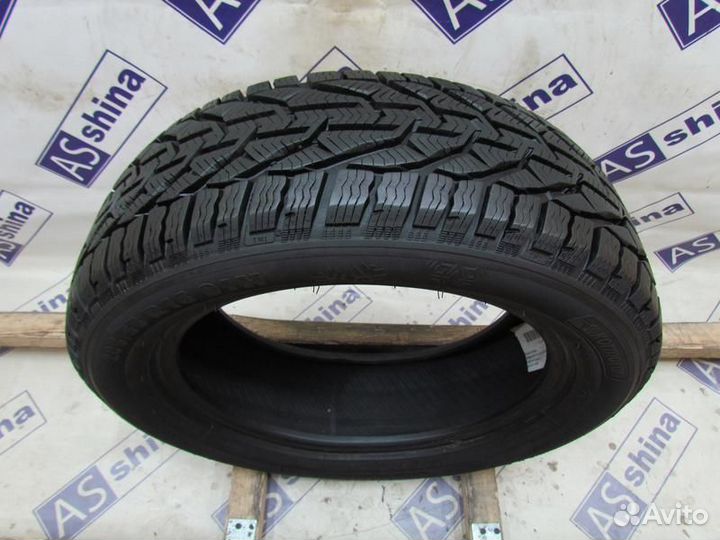 Kormoran Snow 205/55 R16 117D