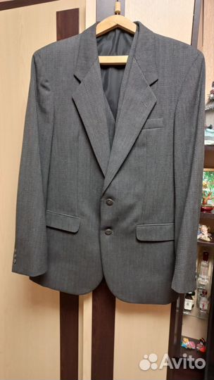 Костюм мужской
