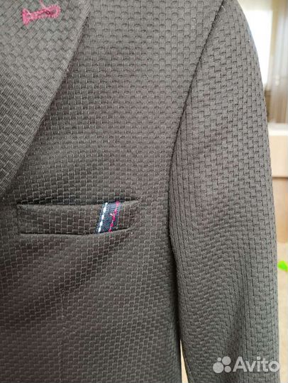 Пиджак на мальчика 122