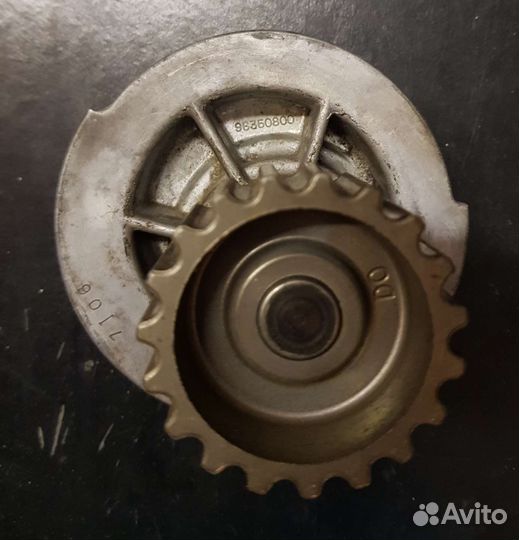 Помпа Лачетти б/у, крышка фары Hyundai