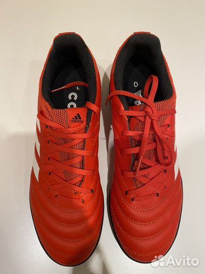 Футбольные бутсы/шиповки Adidas кроссовки