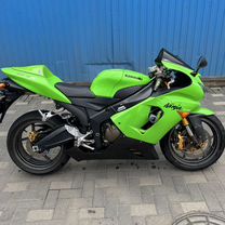 Kawasaki zx6r